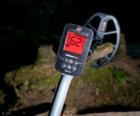 Çorum Minelab Vanquish 560 Pro Pack - Aydınlatmalı kullanım